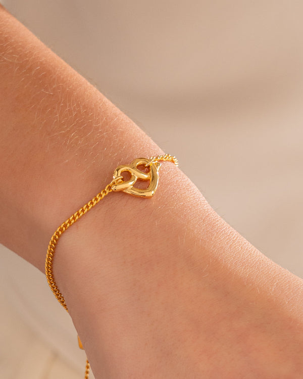 Pulsera Cadena Corazón Lazo + Aretes