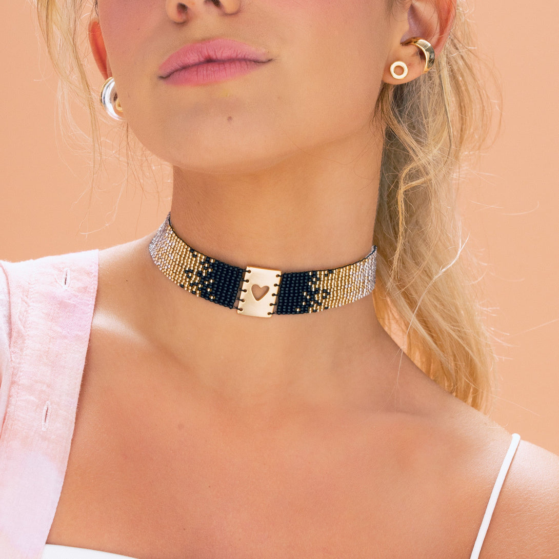 Choker Tejido Con Dije De Corazón + Aretes